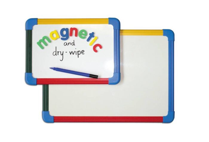 A3 FRAMED MAGNETIC WHITEBOARD/PEN