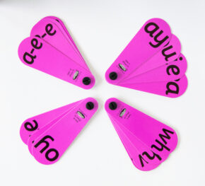 PHASE 5 SYNTHETIC PHONIC FANS (SET OF 4)