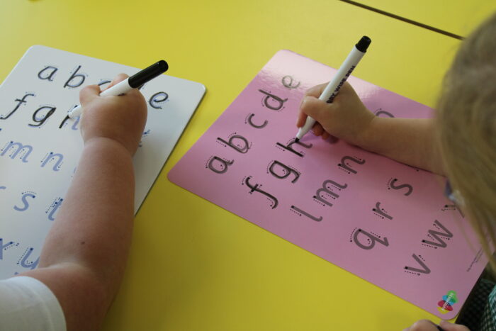 Pink tinted letter formation mat - Image 4